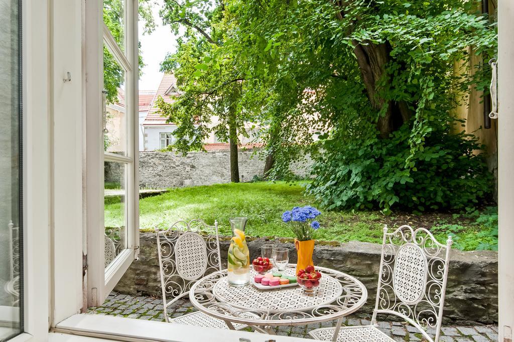 Old Town Central Apartment Tallinn Extérieur photo